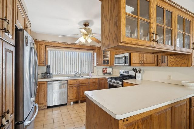 32 E 1st Street, Freeport, NY 11520