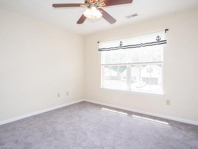 2021 Regency DR, Suffolk, VA 23434