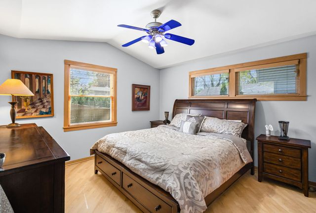 820 Lawler Avenue, Wilmette, IL 60091