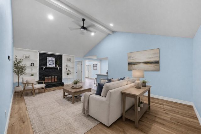9438 Fuqua Street, Houston, TX 77075