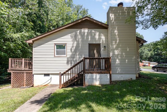 3131 Vestal Place, Charlotte, NC 28212