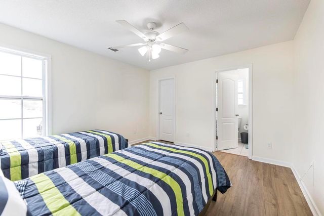 302 Meyers Lake Drive, Warner Robins, GA 31088