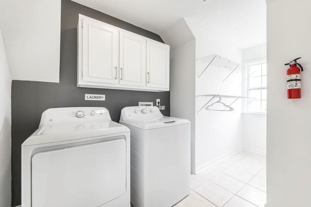 302 Meyers Lake Drive, Warner Robins, GA 31088