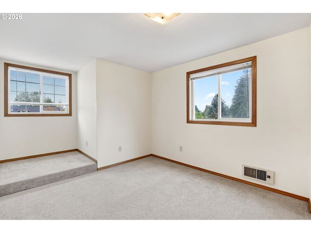 6203 Ne 82ND Ave, Vancouver, WA 98662