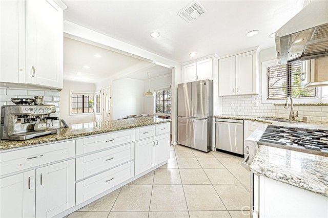 1428 N Frederic Street, Burbank, CA 91505