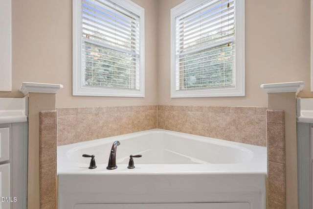 129 Middlegreen Place, Holly Springs, NC 27540