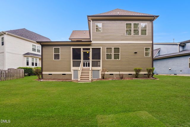 129 Middlegreen Place, Holly Springs, NC 27540