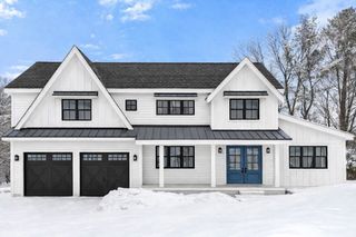 9 Albamont Road, Winchester, MA 01890