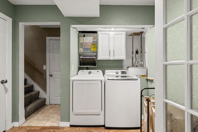 2052 N NORTHWEST CT, Columbia, MO 65202