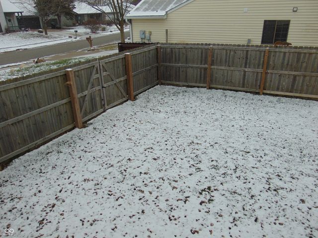 123 Country Wood Drive, Whiteland, IN 46184