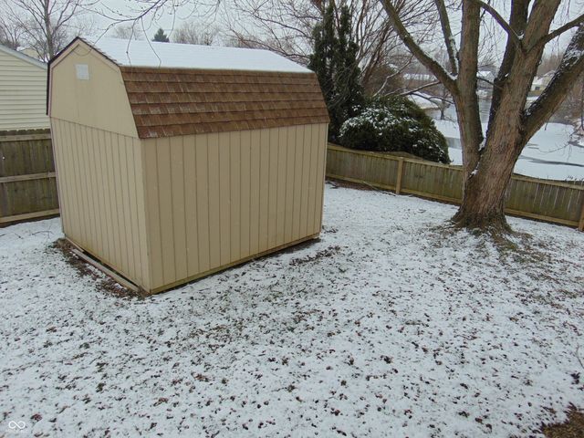 123 Country Wood Drive, Whiteland, IN 46184