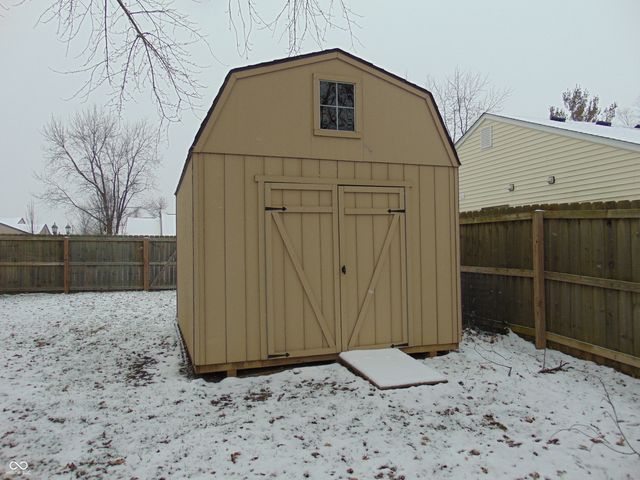 123 Country Wood Drive, Whiteland, IN 46184