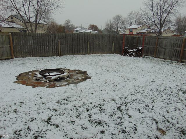 123 Country Wood Drive, Whiteland, IN 46184