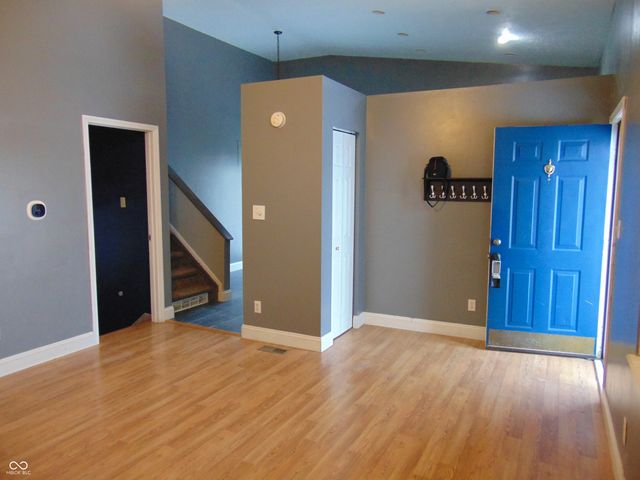 123 Country Wood Drive, Whiteland, IN 46184