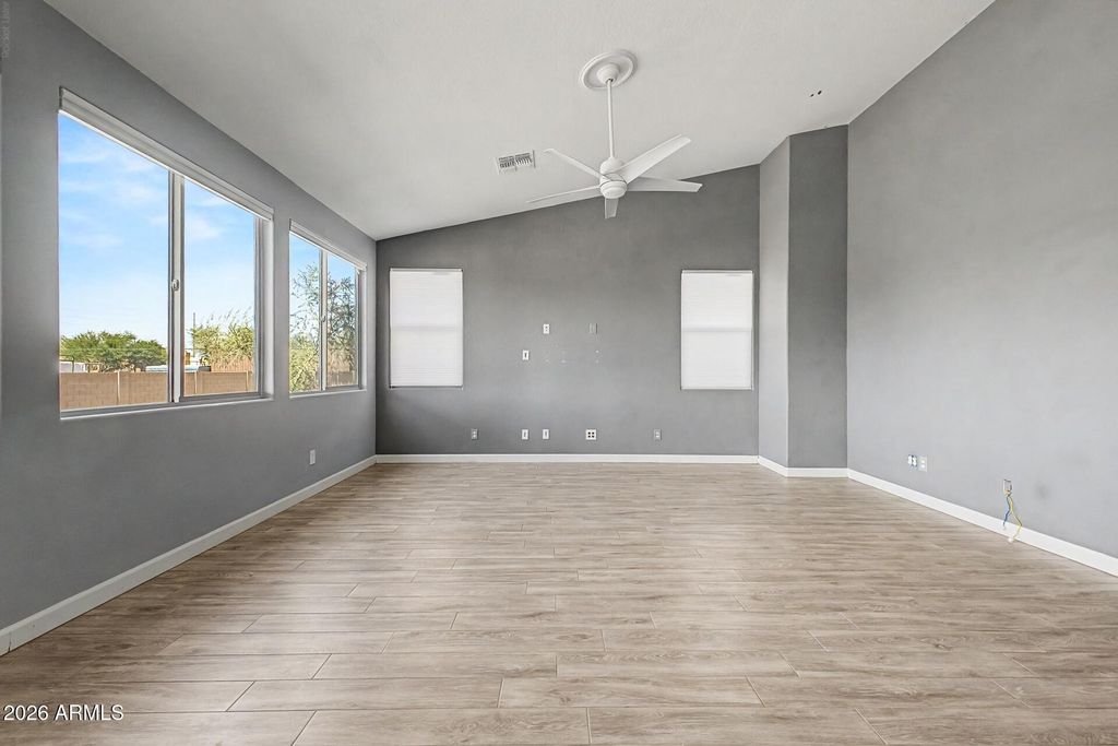 22314 W WHITE FEATHER Lane, Wittmann, AZ 85361 — photo 4