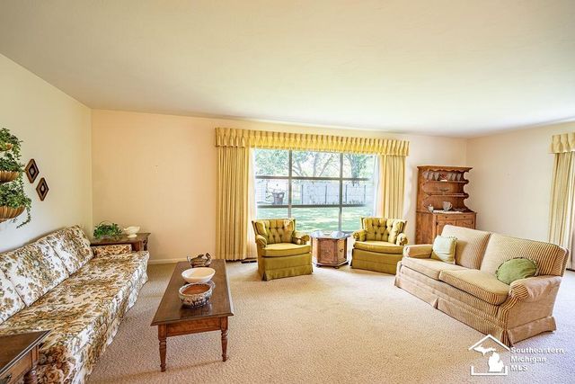 14950 Nobil Drive, Monroe, MI 48161