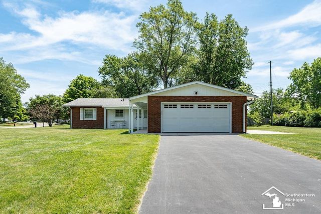 14950 Nobil Drive, Monroe, MI 48161