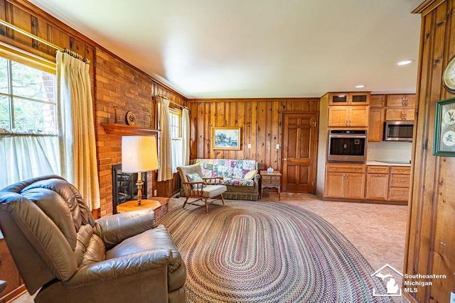 14950 Nobil Drive, Monroe, MI 48161