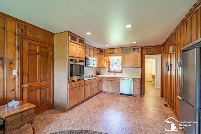 14950 Nobil Drive, Monroe, MI 48161