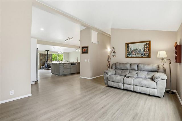 26825 Rockrose Ln, Colfax, CA 95713