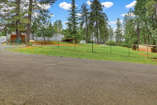 26825 Rockrose Ln, Colfax, CA 95713