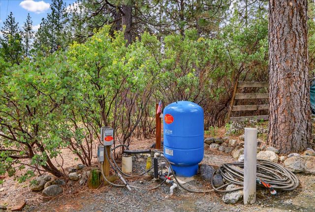 26825 Rockrose Ln, Colfax, CA 95713