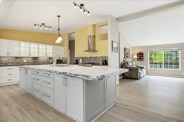 26825 Rockrose Ln, Colfax, CA 95713