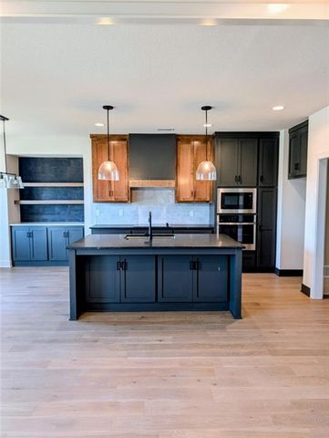 1300 Larkspur Place, Raymore, MO 64083