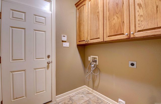 124 Mountain Valley Drive, Maumelle, AR 72113