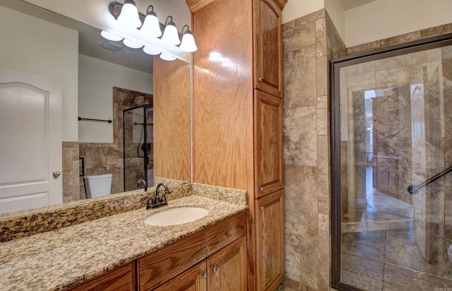 124 Mountain Valley Drive, Maumelle, AR 72113