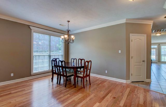 124 Mountain Valley Drive, Maumelle, AR 72113