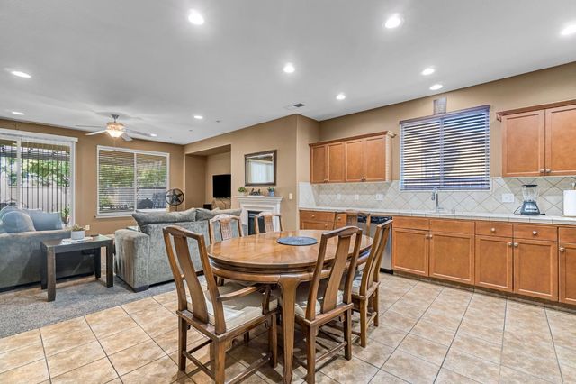 4203 N Bain Avenue, Fresno, CA 93722