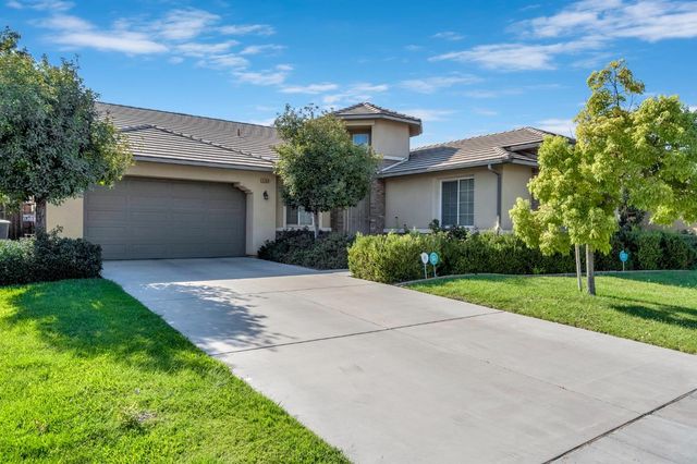 4203 N Bain Avenue, Fresno, CA 93722