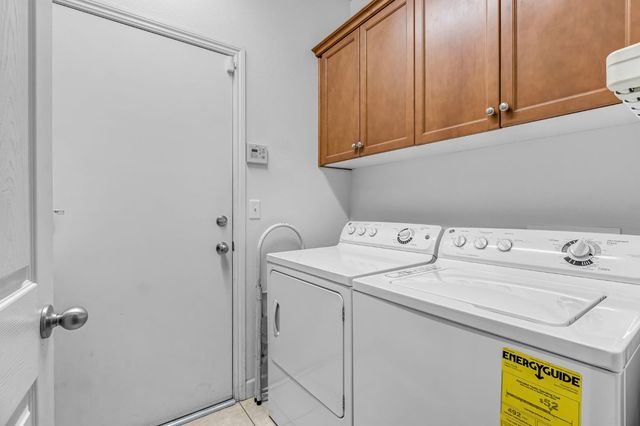 4203 N Bain Avenue, Fresno, CA 93722