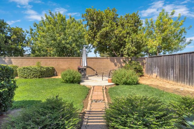 4203 N Bain Avenue, Fresno, CA 93722