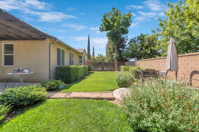 4203 N Bain Avenue, Fresno, CA 93722