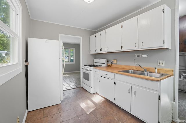 4401 Oliver Street, Fort Wayne, IN 46806