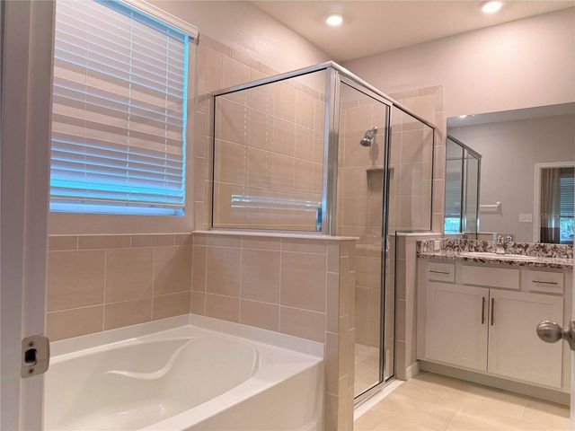 10800 LAXER CAY LOOP, San Antonio, FL 33576