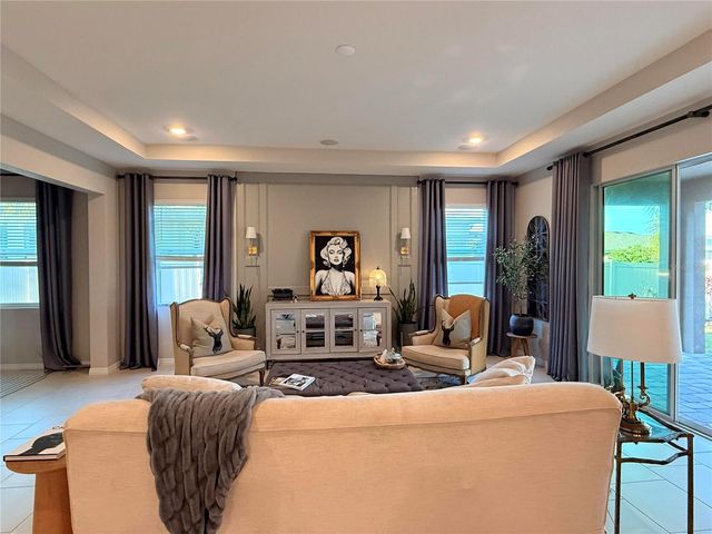 10800 LAXER CAY LOOP, San Antonio, FL 33576