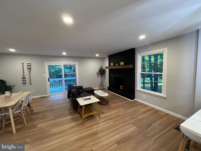 329 CHESTNUT DR, Lusby, MD 20657