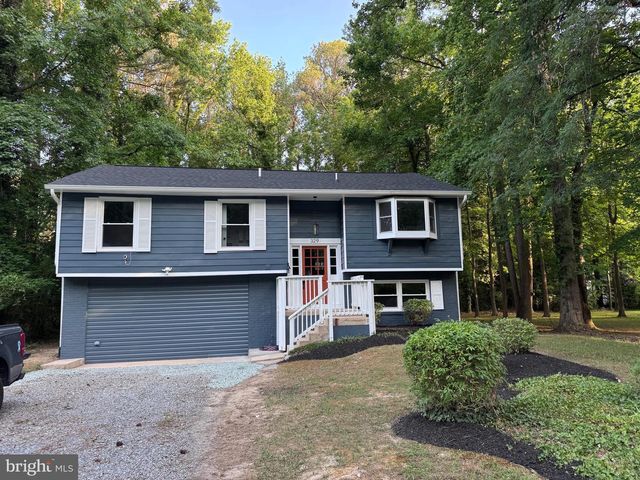 329 CHESTNUT DR, Lusby, MD 20657
