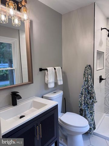 329 CHESTNUT DR, Lusby, MD 20657