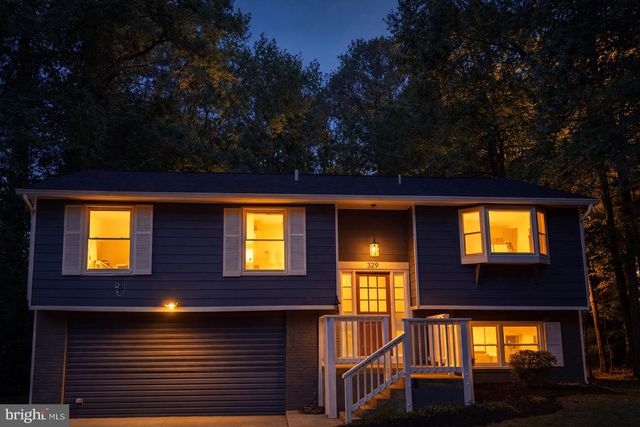 329 CHESTNUT DR, Lusby, MD 20657