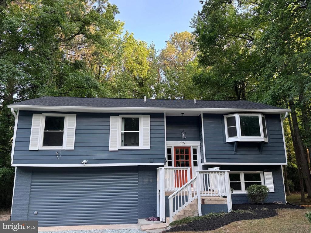 329 CHESTNUT DR, Lusby, MD 20657