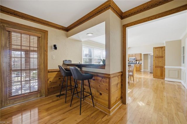 1137 Fairway DR, Chesapeake, VA 23320