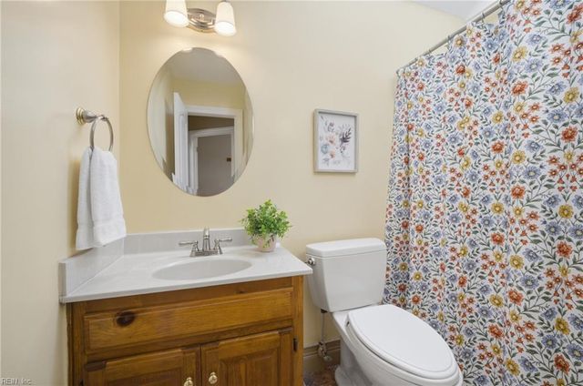 1137 Fairway DR, Chesapeake, VA 23320