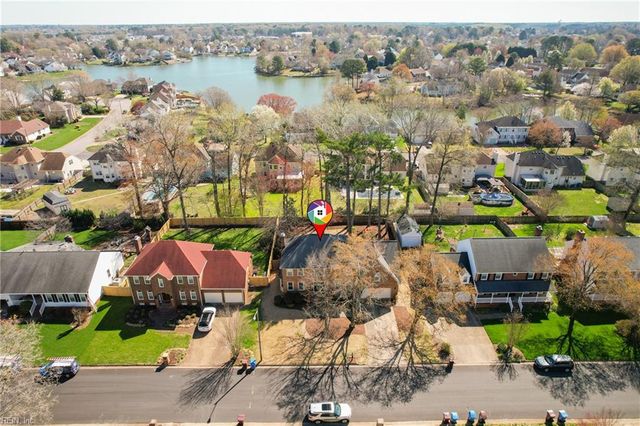 1137 Fairway DR, Chesapeake, VA 23320