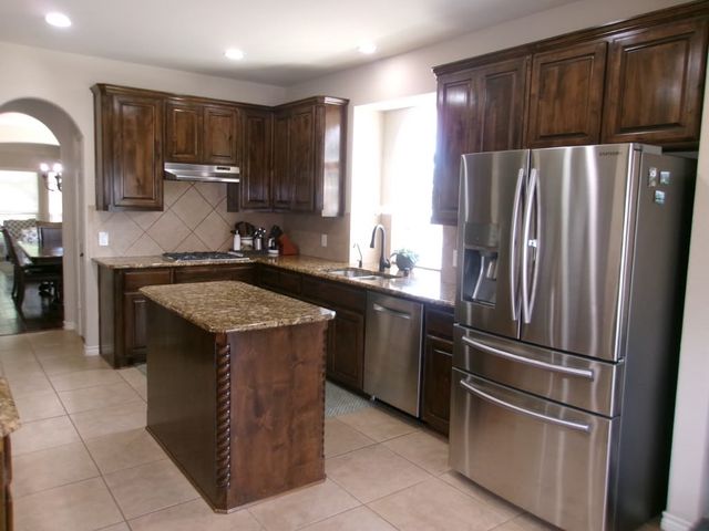 11673 Gatesville Drive, Frisco, TX 75035