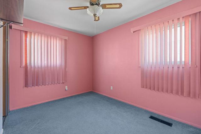 524 22nd Avenue, Rock Island, IL 61201