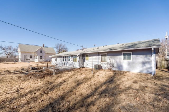 524 22nd Avenue, Rock Island, IL 61201